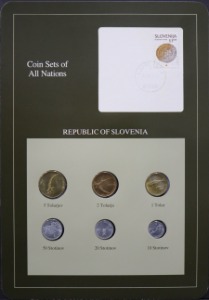 세계의 현행주화 슬로베니아 1992년~1993년 6종 미사용 주화 및 우표첩 세트